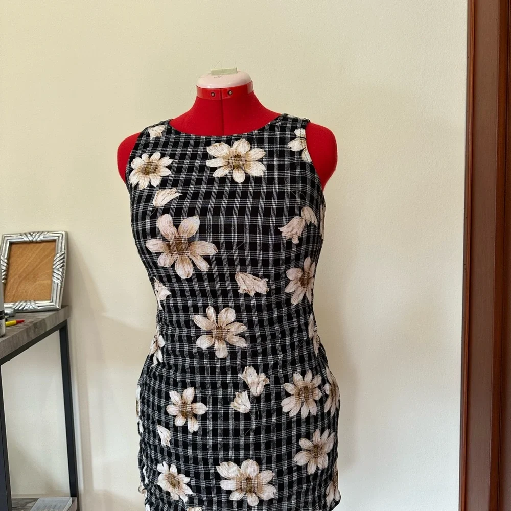Floral Checkered Mini Dress - Picture 3 of 6
